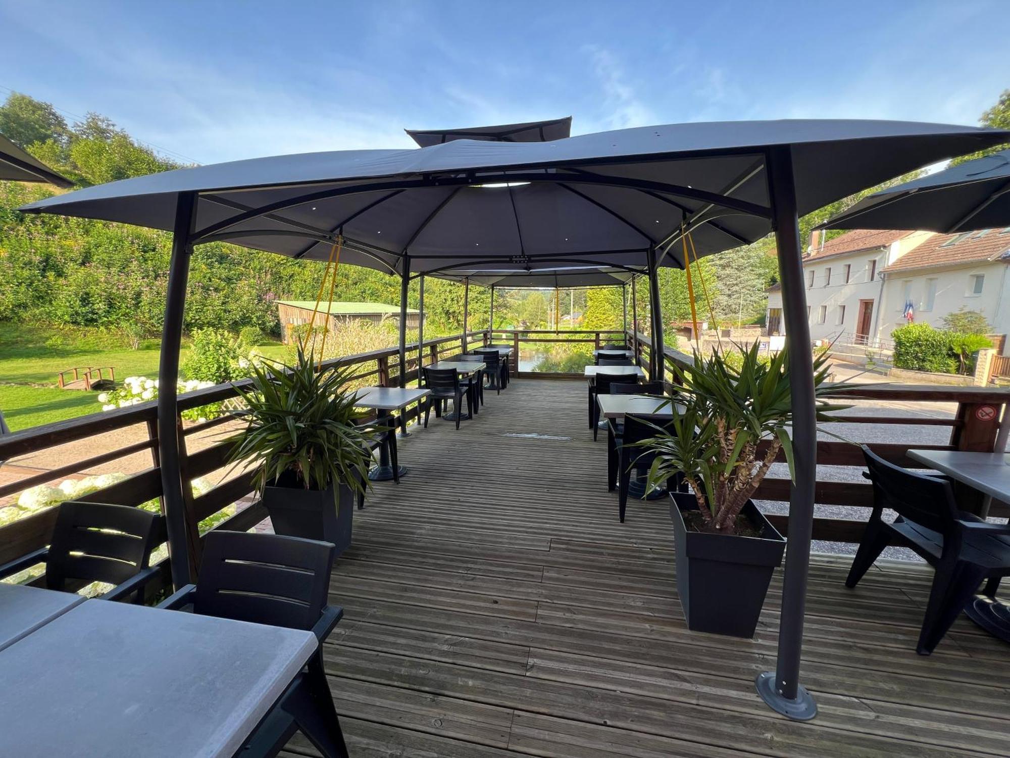 Grandrupt Auberge Restaurant La Roseraie מראה חיצוני תמונה
