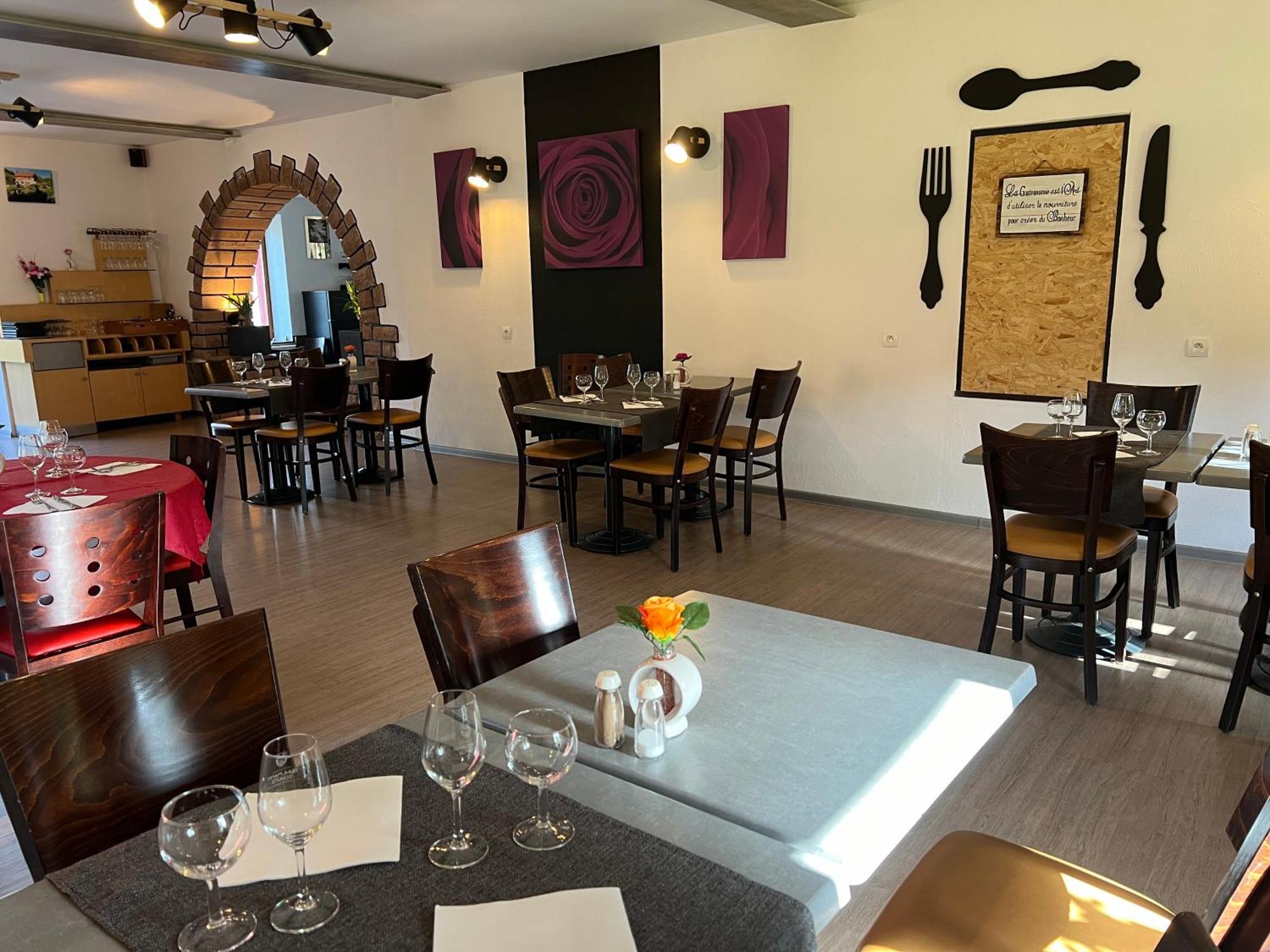 Grandrupt Auberge Restaurant La Roseraie מראה חיצוני תמונה