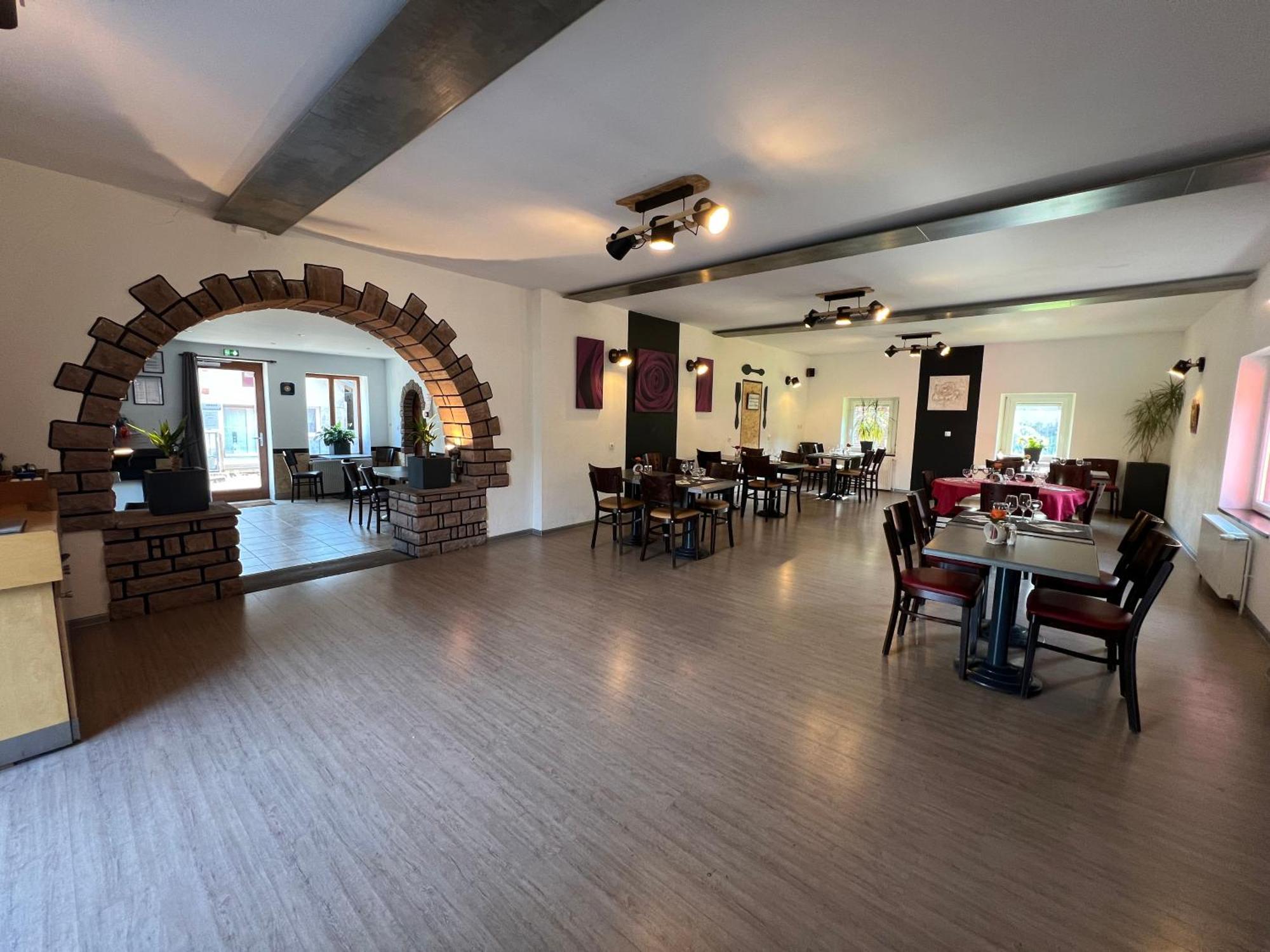 Grandrupt Auberge Restaurant La Roseraie מראה חיצוני תמונה