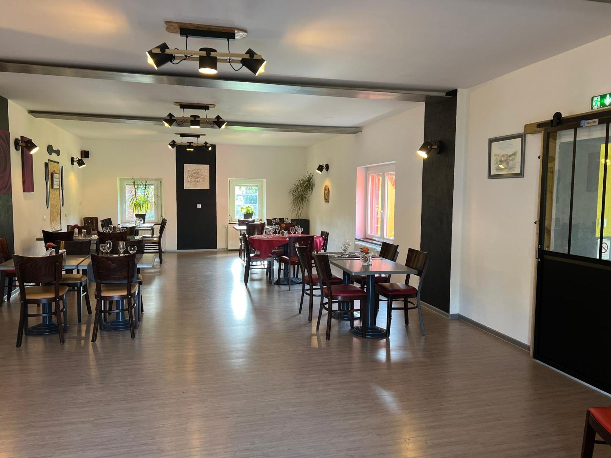 Grandrupt Auberge Restaurant La Roseraie מראה חיצוני תמונה